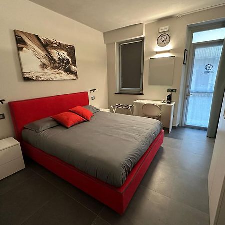 S. Andrea Apartment Vercelli Bagian luar foto